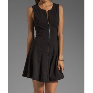 Theory • ‘Bonbi’ Black Zip-Up Dress